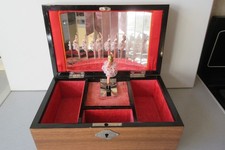 Vintage ballerina musical for sale Vintage ballerina musical for sale  SOUTHAMPTON