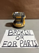 Lixadeira BROKEN Dewalt DCW200B 20V Max XR sem escova 1/4 folha velocidade variável #1033 comprar usado  Enviando para Brazil