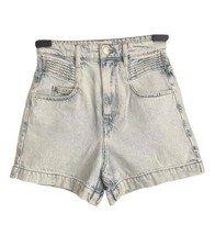 Short jean t34 d'occasion  Paris IX