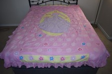 RARO Vintage Anos 2000 Boneca Barbie 2 Vistas Cobertor COMPLETO EDREDOM 89"x67" comprar usado  Enviando para Brazil