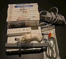 Usado, Lote de consoles, conexões, controles e 9 jogos para Nintendo Wii comprar usado  Enviando para Brazil