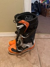 alpinestar tech tamanho 4 cores, preto, branco e laranja e eles são usados, usado comprar usado  Enviando para Brazil