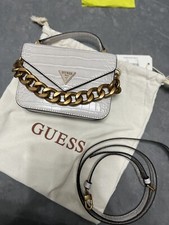 Borsa guess bianca usato  Vobbia