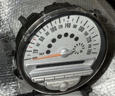 Quadro strumenti cruscotto usato Quadro strumenti cruscotto usato  Leffe