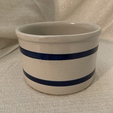 Rrp roseville pottery for sale  East Berlin