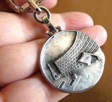 Ancien porte clé d'occasion  Jœuf