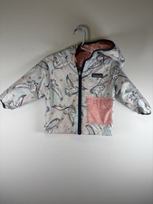 Usado, Jaqueta Patagonia Puff Ball com Capuz Casaco Bebê Reversível Tamanho 6-12M Corte Etiqueta Edwiges comprar usado Usado, Jaqueta Patagonia Puff Ball com Capuz Casaco Bebê Reversível Tamanho 6-12M Corte Etiqueta Edwiges comprar usado  Enviando para Brazil