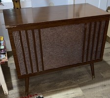 stereo cabinet for sale  Creal Springs