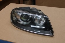 Touareg front headlight d'occasion  Expédié en Belgium