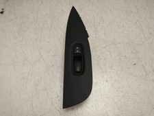 Nissan qashqai window for sale Nissan qashqai window for sale  SKELMERSDALE