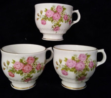 Set vintage rose for sale  SOUTH SHIELDS