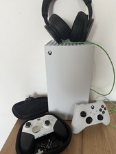 xbox series x digital edition + Accessories na sprzedaż  PL