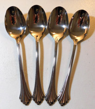 CONJUNTO DE 4 COLHERES DE SOPA OVAIS DE AÇO INOXIDÁVEL PADRÃO ONEIDA BANCROFT 6 7/8" comprar usado  Enviando para Brazil