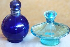 Duas GARRAFAS VAZIAS DE PERFUME – 1 x Curious e 1 x Midnight Fantasy. Feito nos EUA. comprar usado  Enviando para Brazil