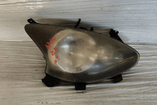 811300h011 proiettore toyota usato  Italia