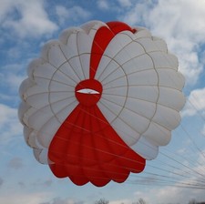 Pioneer parachutes round for sale  Solon