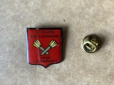 Pins plume hulluchoise d'occasion  La Crau