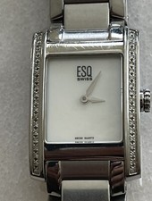 Relógio feminino ESQ face quadrada branco com moldura de diamante comprar usado Relógio feminino ESQ face quadrada branco com moldura de diamante comprar usado  Enviando para Brazil