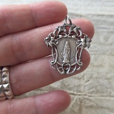 Médaille religieuse argent d'occasion  Nantes-