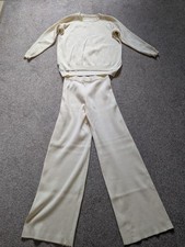 Cream lounge set for sale  BROADWAY