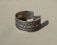 Ancien bracelet manchette d'occasion  La Valette-du-Var