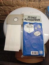 Sacs aspirateur aeg d'occasion  Ferrière-la-Grande