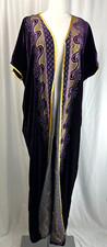 Caftan feminino tamanho único estilo marroquino bordado de veludo roxo ABERTO comprar usado  Enviando para Brazil