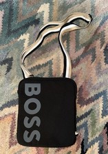 Hugo boss tasche gebraucht kaufen  Schlaitdorf