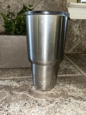 Yeti rambler tumbler for sale  Jacksonville