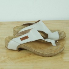 Taos 9.5 sandals for sale  Houston