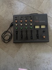 Mixer de áudio TEAC M-09 4 canais microfone/linha com equalizador paramétrico comprar usado  Enviando para Brazil