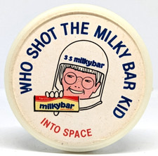 Broche emblema Rubylines vintage barra de chocolate Milkybar espaço astronauta anos 70 1980 P2402 comprar usado  Enviando para Brazil