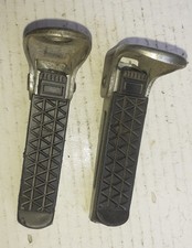 Coppia poggiapiedi pieghevoli usato Coppia poggiapiedi pieghevoli usato  San Donato Milanese