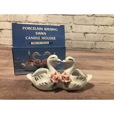 Castiçal amigável para festas caseiras beijando cisne comprar usado Castiçal amigável para festas caseiras beijando cisne comprar usado  Enviando para Brazil