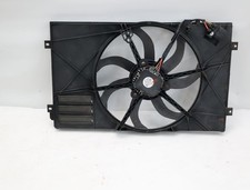 Radiator cooling fan d'occasion  Expédié en Belgium