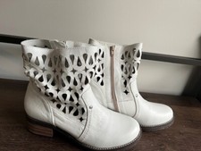 New dromedaris kenza for sale  Saint Paul