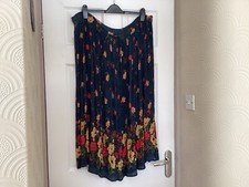 Blue crinkly floral for sale  NEWARK