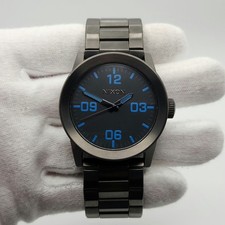 Relógio de quartzo masculino Nixon The Private 42 mm preto com tom azul comprar usado Relógio de quartzo masculino Nixon The Private 42 mm preto com tom azul comprar usado  Enviando para Brazil