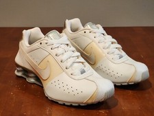 Tênis Nike Feminino Shox Classic II Branco/Prata 343907-111 Tamanho 8.5 comprar usado  Enviando para Brazil