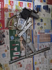 Motorino alzacristalli anterio usato  Grottaglie