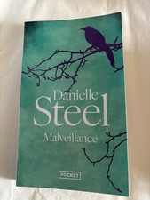 Danielle steel malveillance d'occasion  Douvres-la-Délivrande