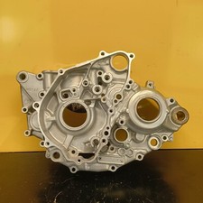 Carter moteur gauche d'occasion  Mérignac