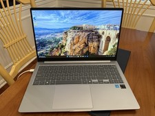 Samsung Galaxy Book4 Edge 15.6" alta definição total Snapdragon X Plus 16GB RAM 1TB SSD comprar usado  Enviando para Brazil