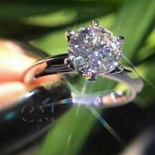 Round cut moissanite for sale  Jamaica