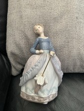 Lladro lady holding for sale  AIRDRIE