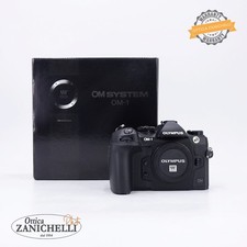 Olympus system body usato  Cormano