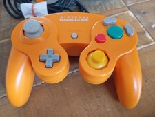 Manette gamecube orange d'occasion  Corbeilles