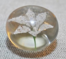 Peso de papel de vidro transparente antigo original feito à mão comprar usado Peso de papel de vidro transparente antigo original feito à mão comprar usado  Enviando para Brazil