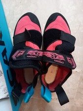 Scarpe arrampicata marca usato  Crema