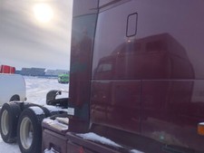 Volvo vnl maroon for sale  Spencer